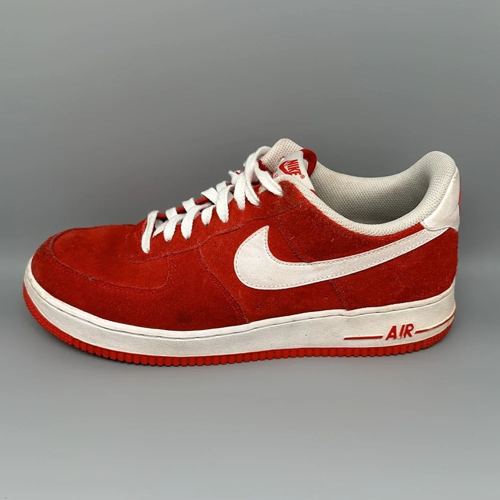 Nike Air Force 1 '07 University Red Suede Shoes Men’s Sz 10.5‎